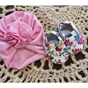 Baby girl accessories bundle